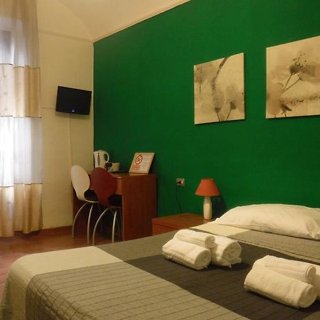 Ares Rooms โรม ภายนอก รูปภาพ