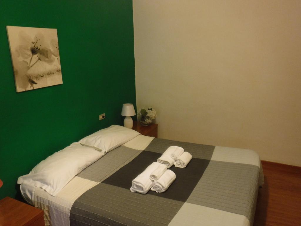 Ares Rooms โรม ห้อง รูปภาพ