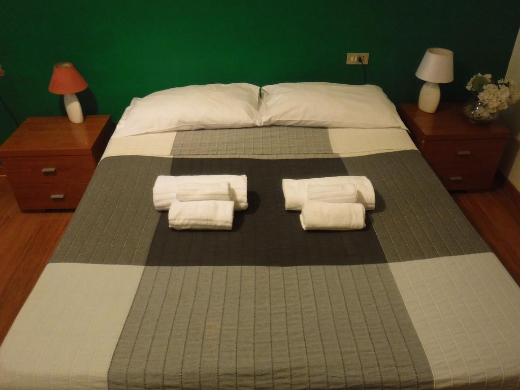 Ares Rooms โรม ภายนอก รูปภาพ