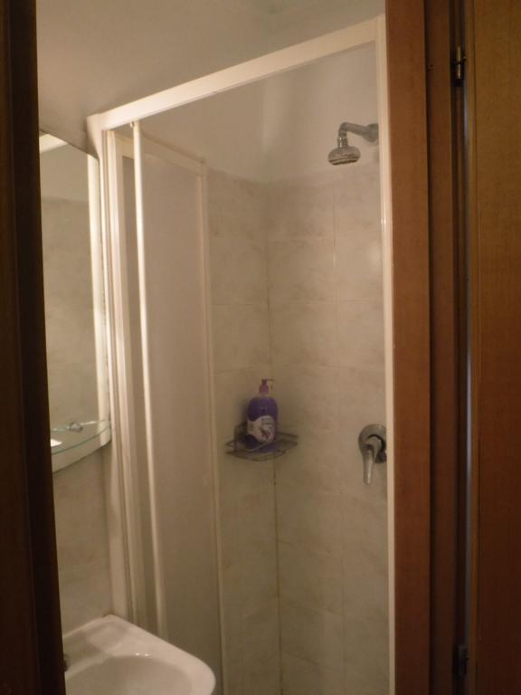Ares Rooms โรม ห้อง รูปภาพ